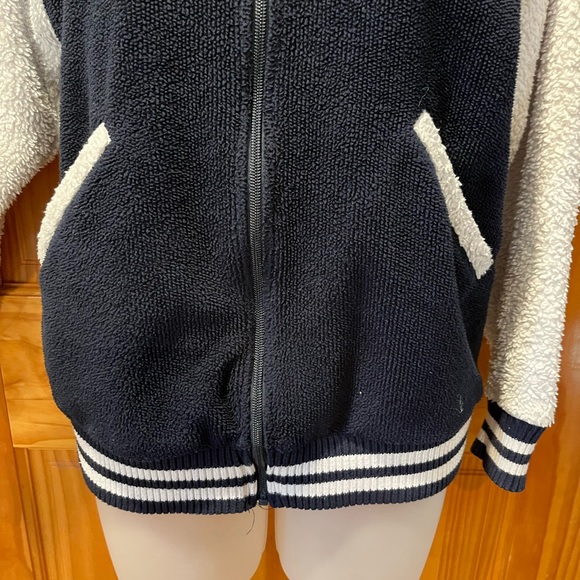 Know-Wear® UC Davis Youth Fuzzy Letterman Jacket - Picture 4 of 10